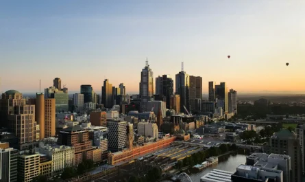 Australian city skyline for a guide to the Skilled Independent visa 189