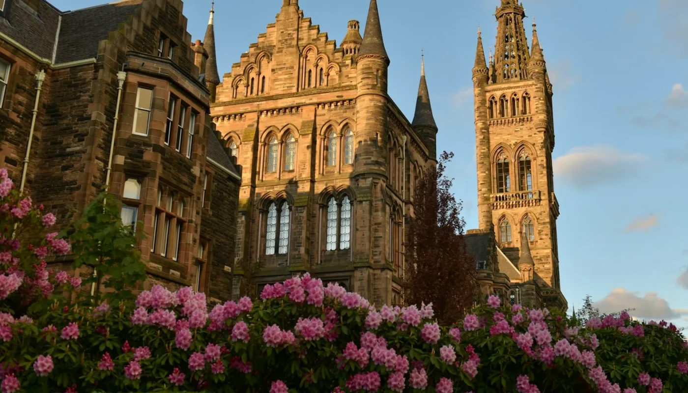 University of Glasgow scholarships for international students